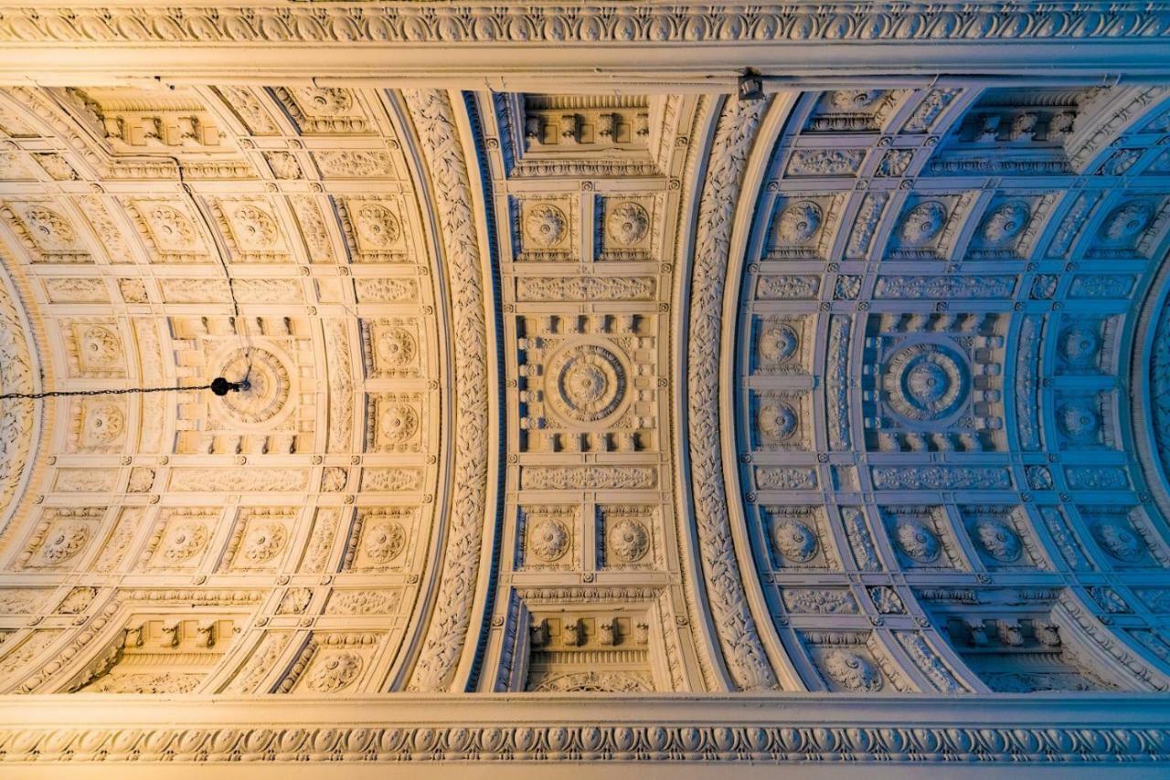 Enzo Capo Luxury Suites Andrassy * Budapešť
